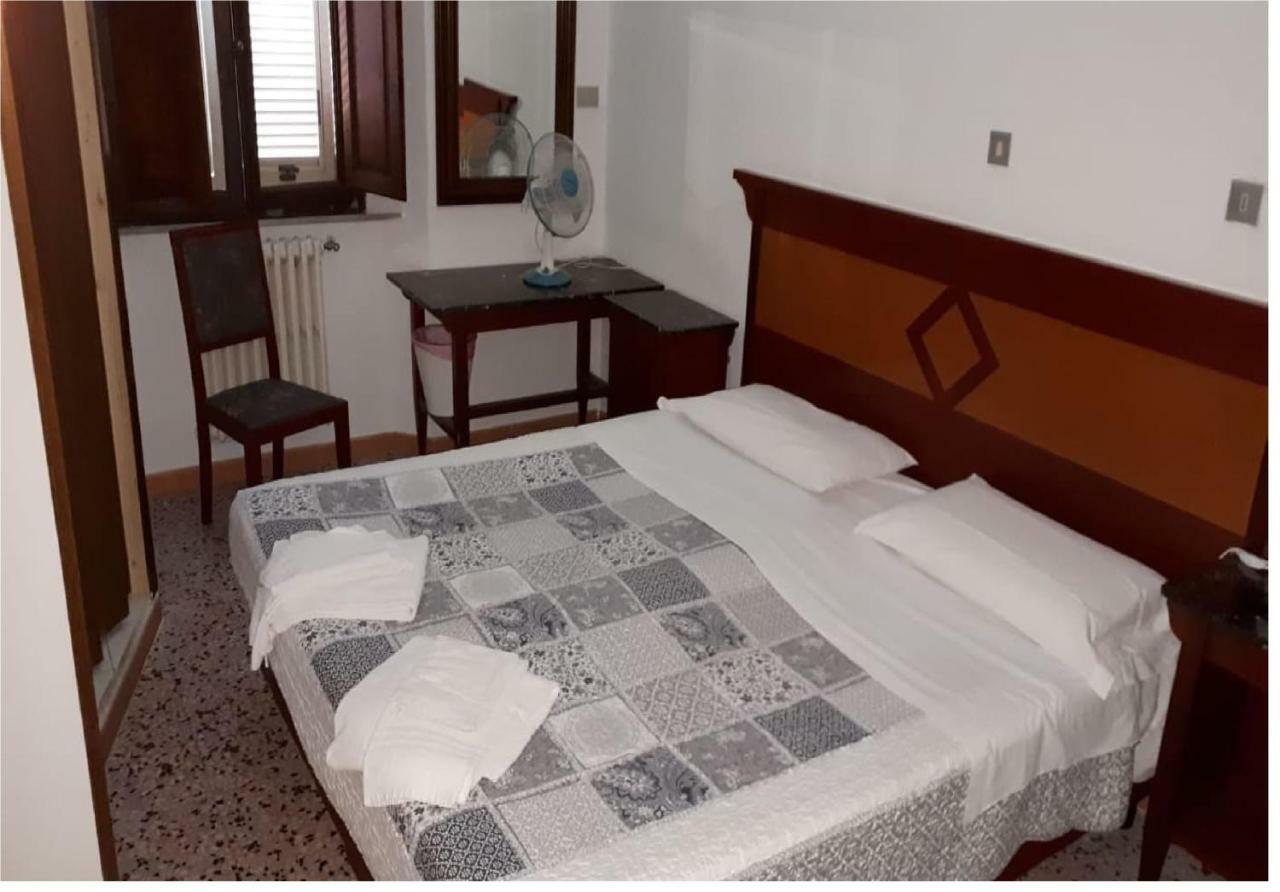 Hotel Stella Фоллоніка Екстер'єр фото