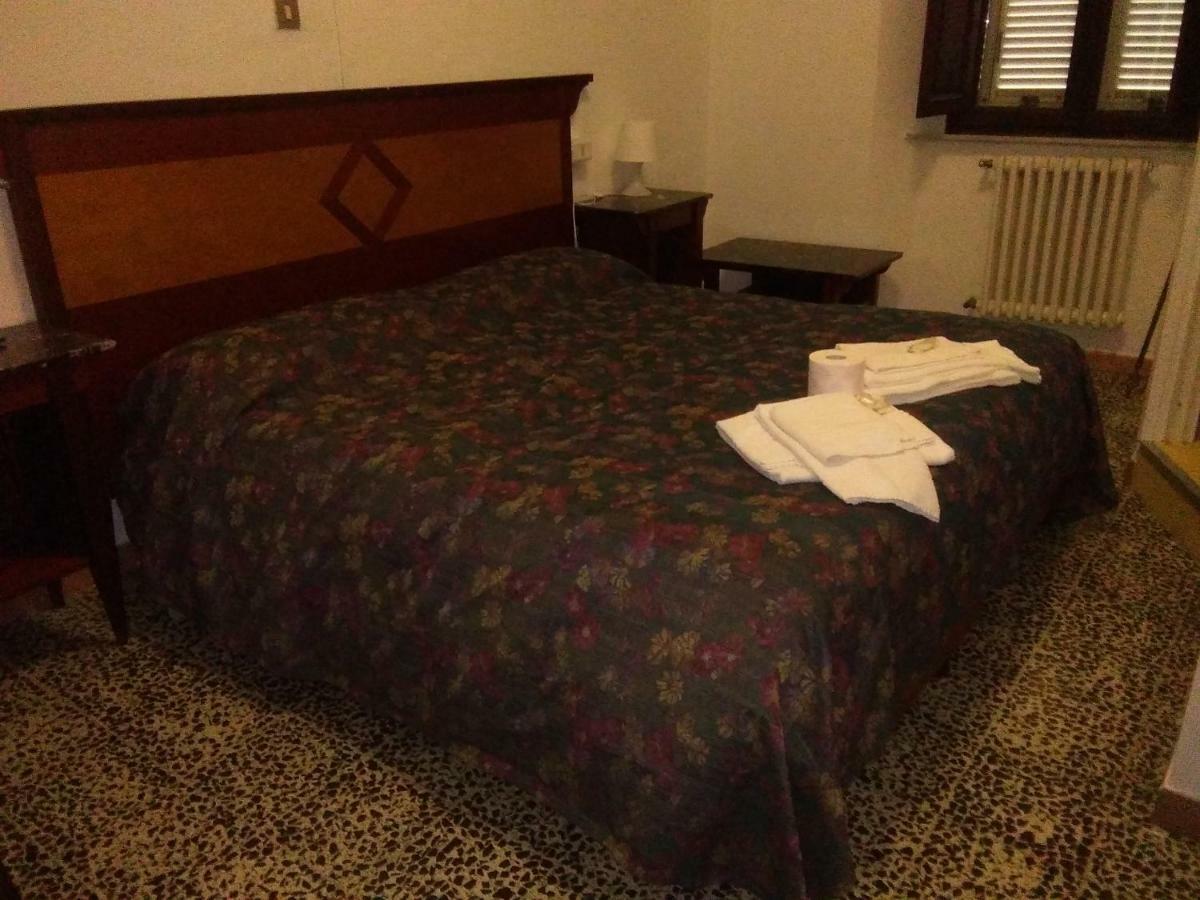 Hotel Stella Фоллоніка Екстер'єр фото
