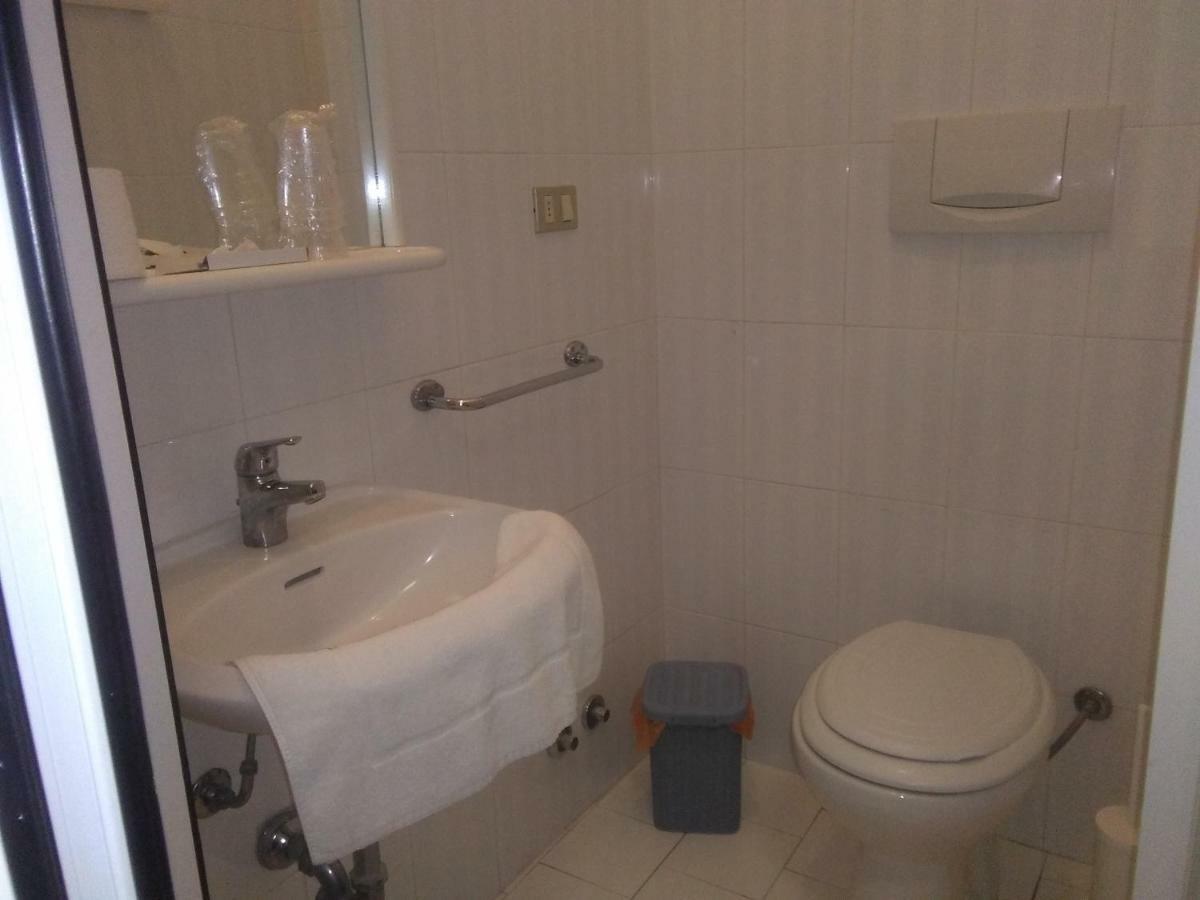 Hotel Stella Фоллоніка Екстер'єр фото
